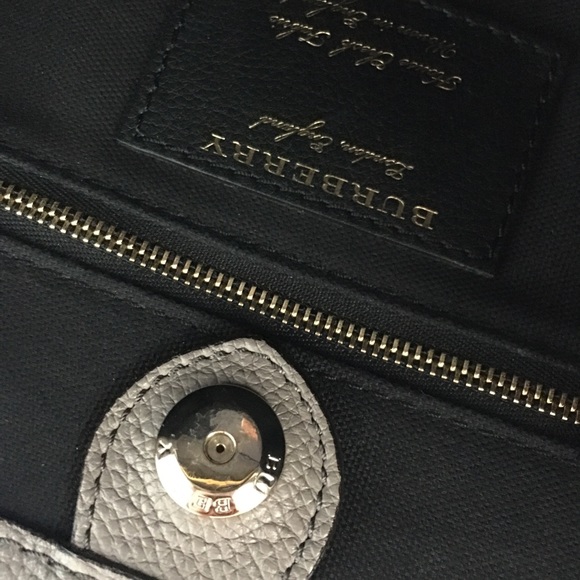 Burberry grey leather banner designer medium tote bag - Picture 12 of 13